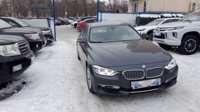 BMW 3 серия, II (E30)